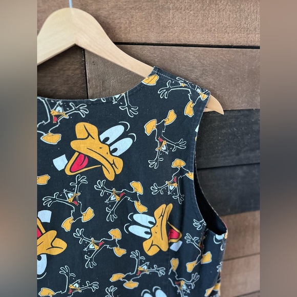 Vintage Daffy Duck Looney Tunes Button Vest Cartoon Print Black Red Graphic - Picture 5 of 11